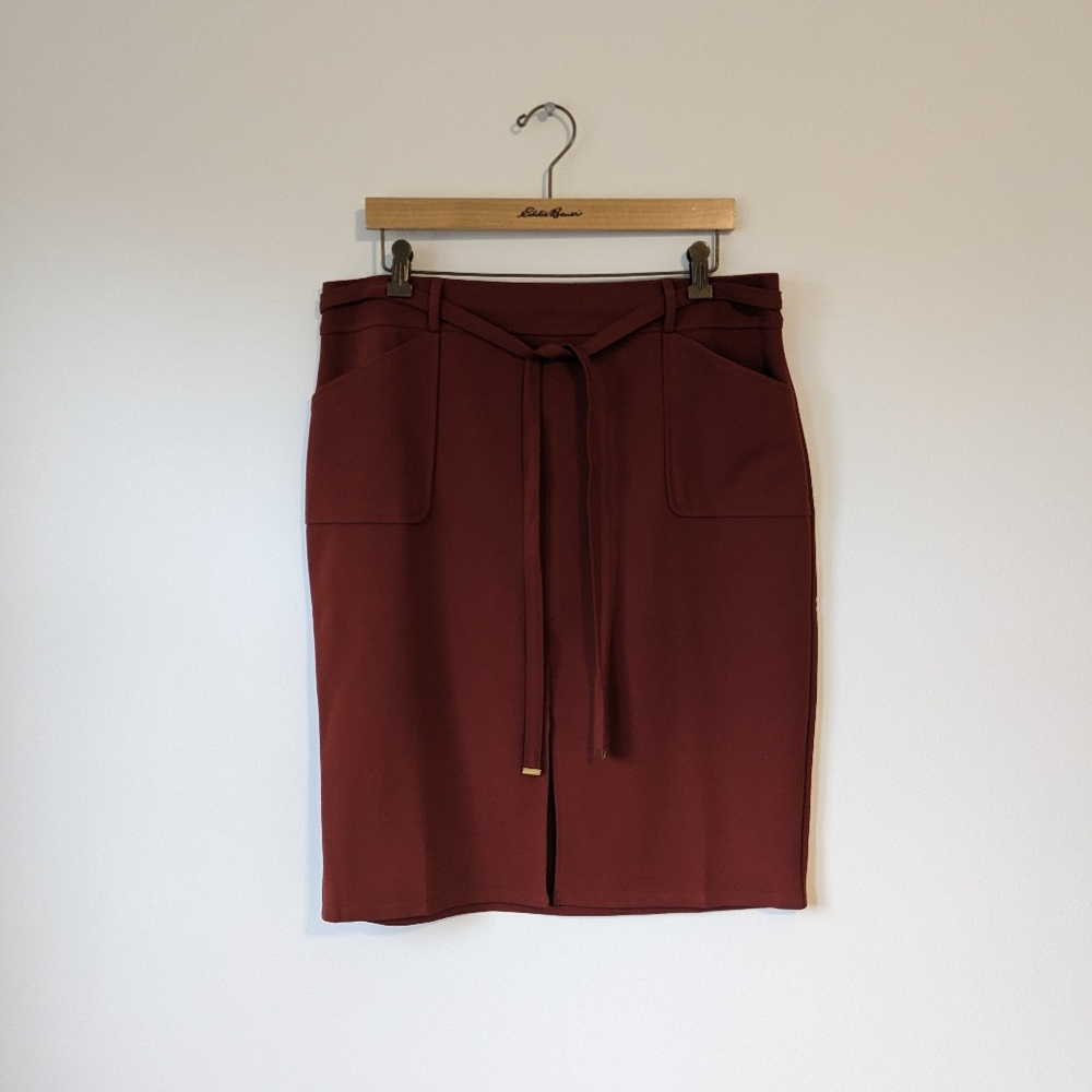 NYCC Rust/Red Pencil Skirt